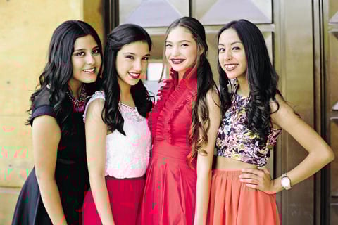 Mariana, Dora, Ivanna y Daniela.