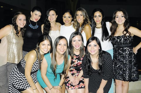 Cristy con sus amigas.