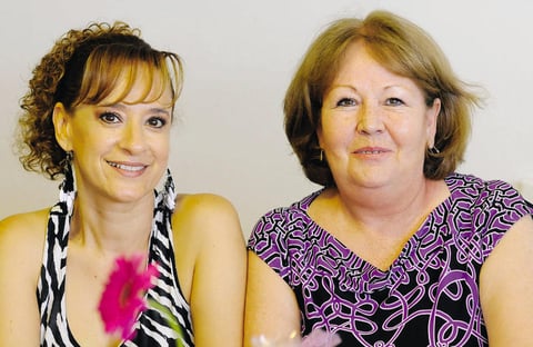 Rosa y Cuquis.