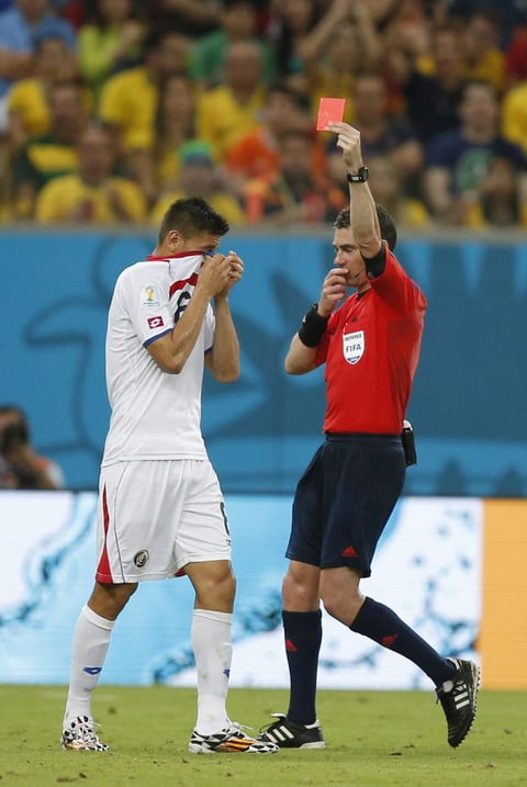 Costa Rica tuvo que soportar la expulsión de uno de sus jugadores.