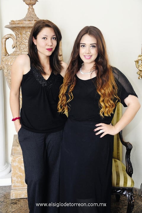 30062014 Alicia Viesca y Elisa Acosta.