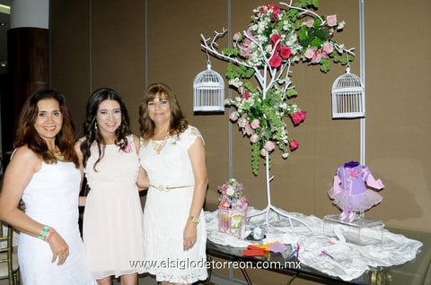 30062014 Sonia con Coty Reyna y Sonia Torres Sanz.