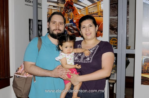 02072014 Jesús, Ana Karen y Karina.