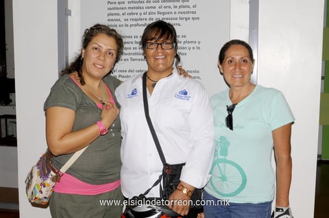 02072014 Laura, Claudia y Graciela.