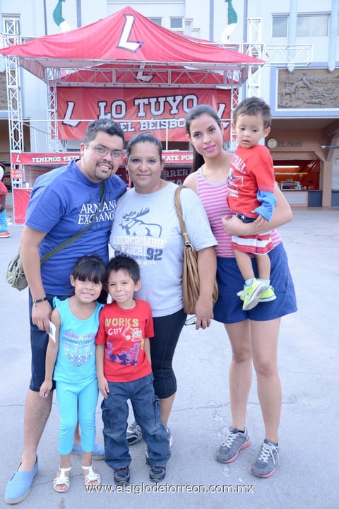 03072014 Eva, Grecia, Martha y José Antonio.