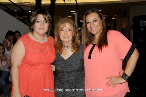 03072014 Rosy, Lizeth y Esther.