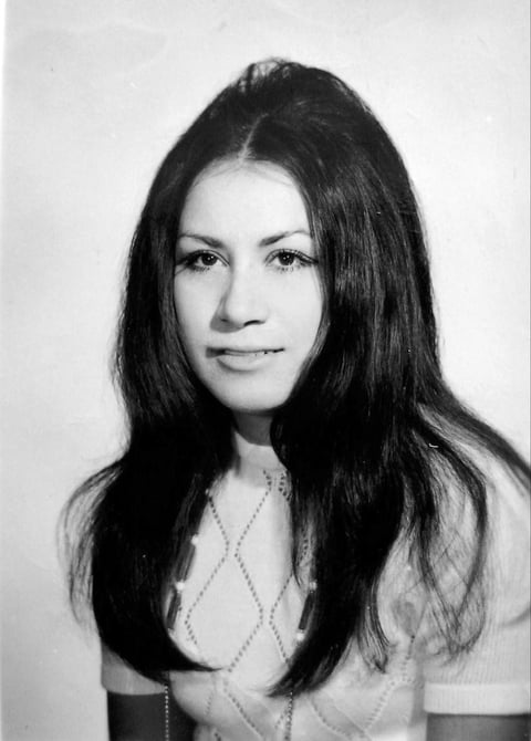 Elizabeth García, hace varias décadas.