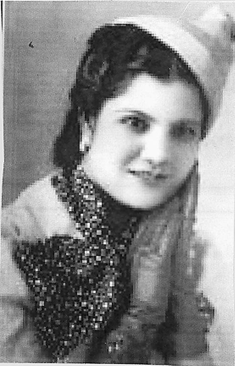 Petrita Rodríguez de Pérez (f) en 1913.