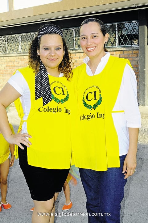06072014 EN RECIENTE EVENTO.  Dafne y Emma.