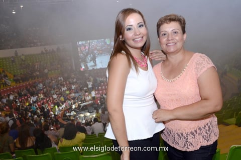 09072014 Gaby y Cindy.