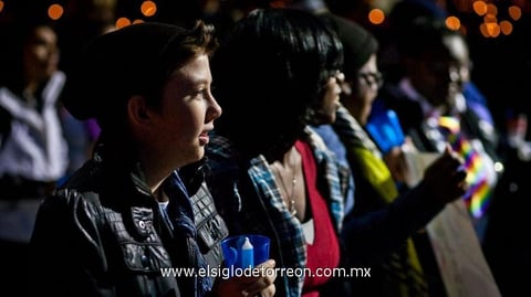 13072014 En Covenant House, tuvo lugar una vigilia silenciosa para sensibilizar al público sobre la explotación sexual infantil.