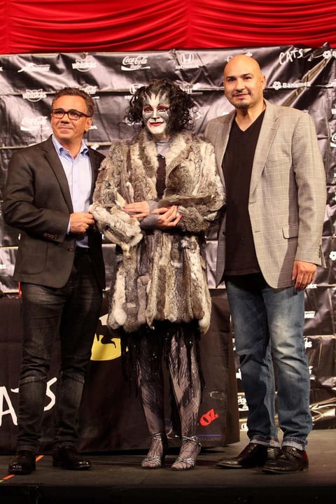 La actriz y cantante mexicana Rocío Banquells regresa a los musicales, ahora mediante una participación especial como “Grizabella”, en Cats.