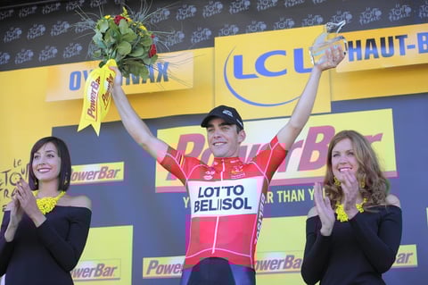 Tony Gallopin celebró su victoria tras cruzar la meta de la 11º etapa de la 101º edición del Tour de Francia 2014.
