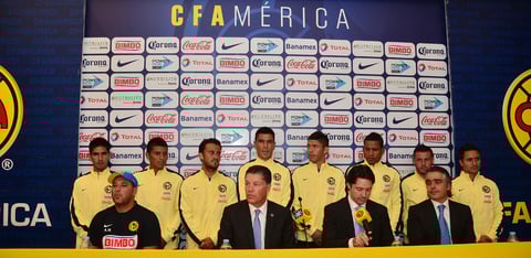 El presidente deportivo del club América, Ricardo Peláez, a manera de mensaje a los jugadores, señaló que 'ni hay tiempo de poner pretextos, ‘es que vengo llegando’, ‘es que no conozco al cuerpo técnico y a los refuerzos’.