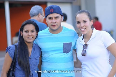 17072014 Damaris, Abraham y Mariana.