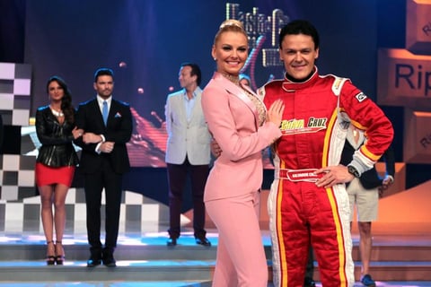 Los protagonistas de esta nueva historia son Pedro Fernández y Marjorie de Souza.
