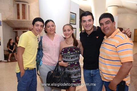 24072014 Édgar, Karla, Yaqueline, Omar y Édgar.