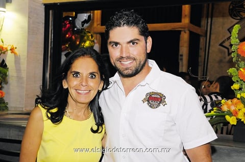 25072014 MUY CONTENTOS.  Pecky y Franco.