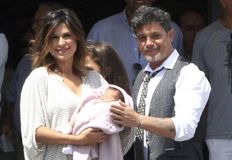 La pequeña es el segundo hijo en común de la pareja, que contrajo matrimonio el 23 de mayo de 2012 en Barcelona, y ya tiene un niño, el pequeño Dylan.
