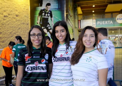 30072014 Cassandra, Saddie y Natalia.
