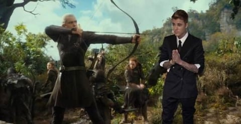 Los usuarios han racordado a el personaje de Orlando en El Señor de los Anillos relacionándolo con la pelea con Bieber.