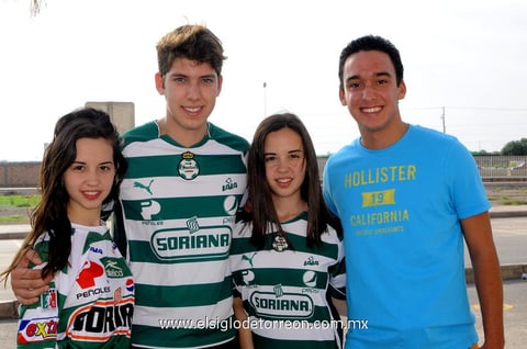 07082014 Ana Luisa, Jesús, Ana Cris y Alejandro.