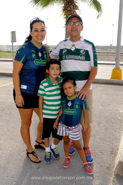 07082014 En familia.