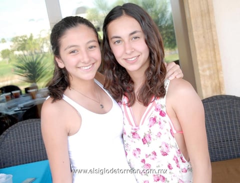 07082014 Ángela y Noelie.