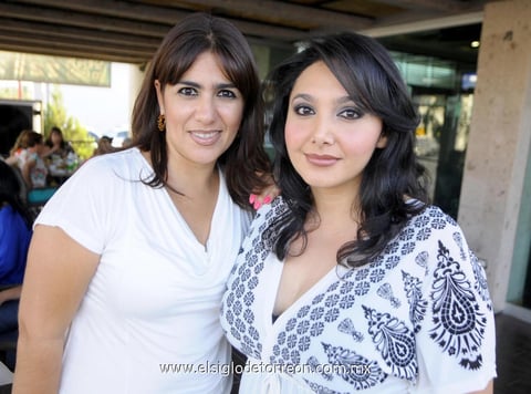 09082014 Nayma y Elizabeth.