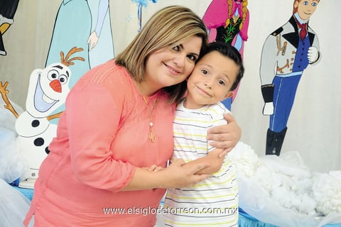 10082014 EN FIESTA INFANTIL.  Cristy y Mateo.
