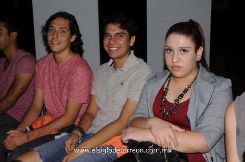 11082014 Andrés, Samuel y Silvana.