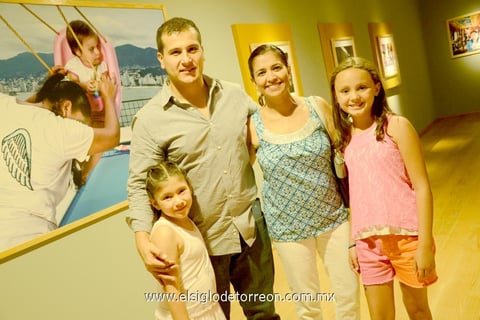 16082014 Jorge, Clara y Helena.