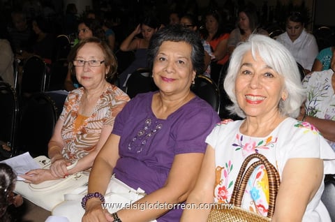 16082014 Cony, Liliana y Aurora.
