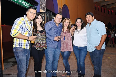 17082014 AMIGOS.  Saúl, Claudia, Rodo, Mony, 'Chata' y 'Chato'.