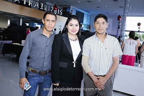 18082014 EN PRESENTACIóN.  Alejandro, Maritere y José Antonio.