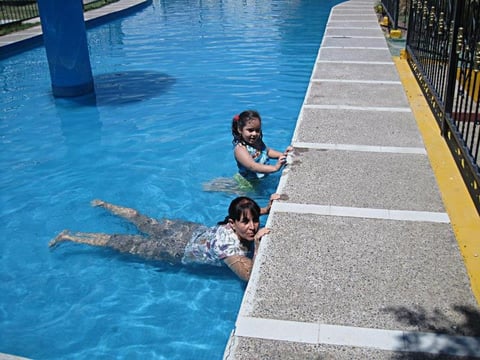 Allison y Vero.