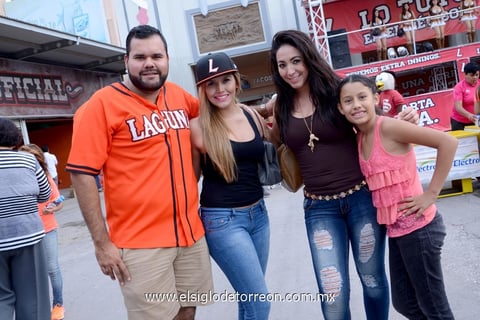 21082014 Miguel, Liz, Ivonne y Astrid.