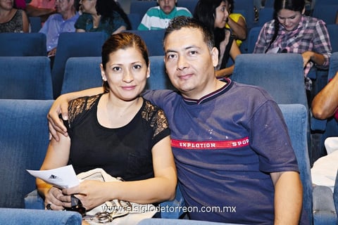 25082014 Ana Sofía y Miriam.