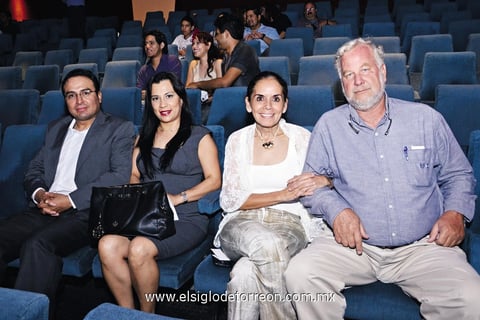 25082014 Alejandra y David.
