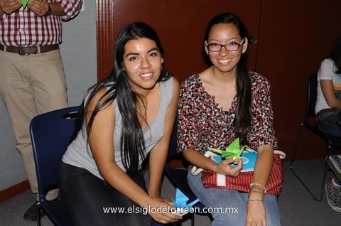 23082014 Laura y Valeria.