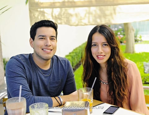 26082014 Marcela y Mayela.