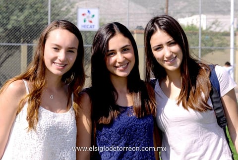 27082014 Bere, Ana Cecy y Daniela.