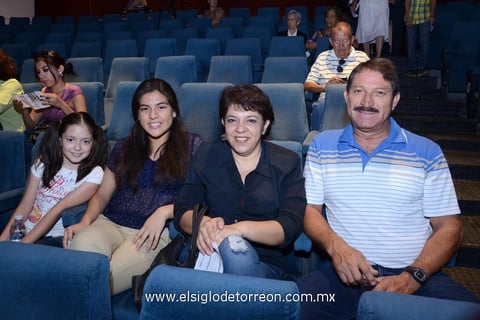 30082014 José Luis, Coco, Rocío y Olga.