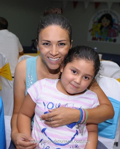 02092014 Denisse y Pamela.