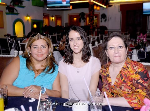 02092014 Cecilia, Sofía y Tere.