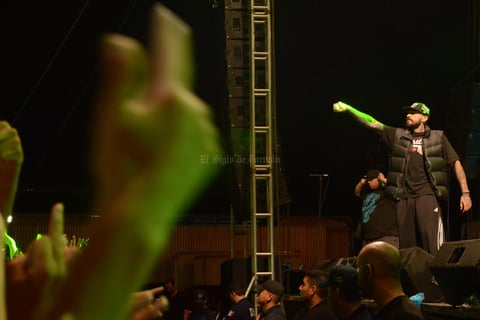 La agrupación de Santa Catarina fue sin duda la que se llevó la noche en el Laguna Music Fest 2014.