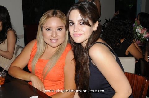 05092014 Polette Salinas Macías y Lupita García Montes.