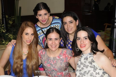 06092014 Elena de Gasperín, María de Gasperín, Cecilia Sánchez, Diana del Río y Cali del Río.