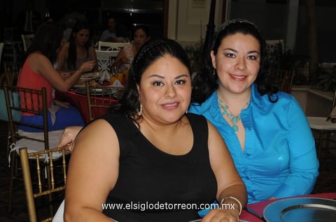 06092014 Ale Gamón, Cecy Alvarado y Pamela Zataráin.