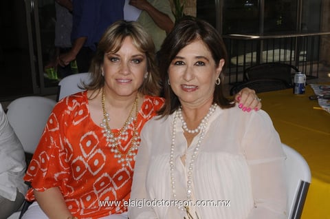 06092014 Lety e Irma.